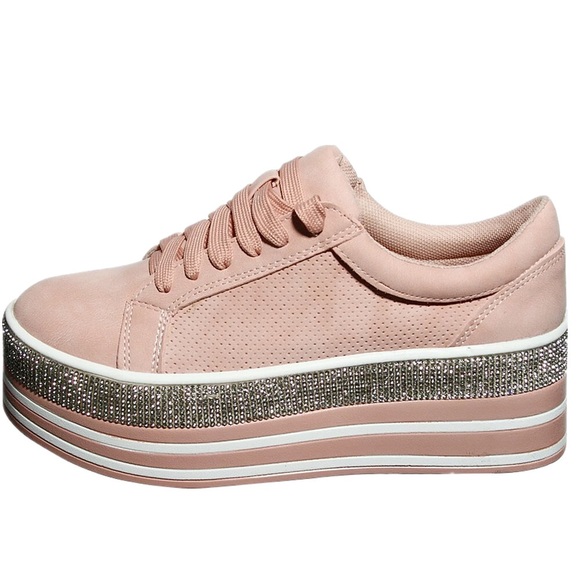 Shoes - High Top Fashion Sneakers Shoes